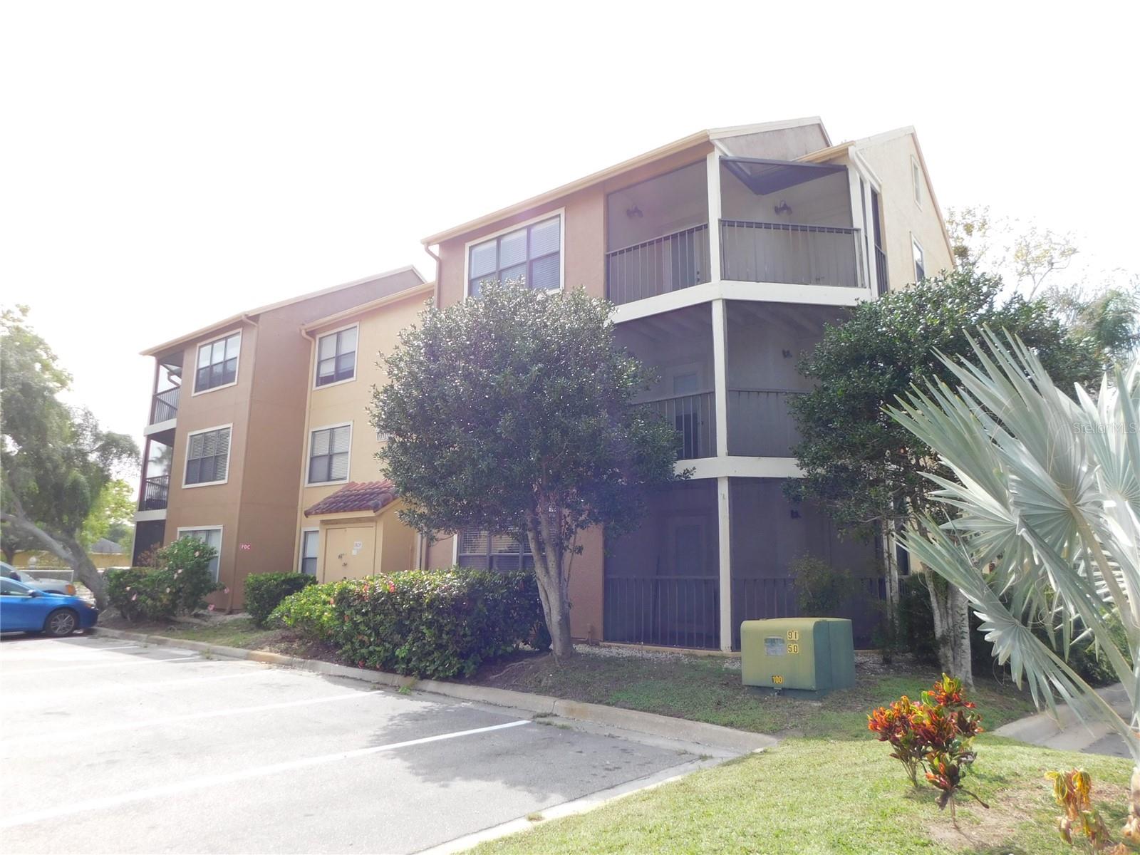 11901 4th St N #7107, FL