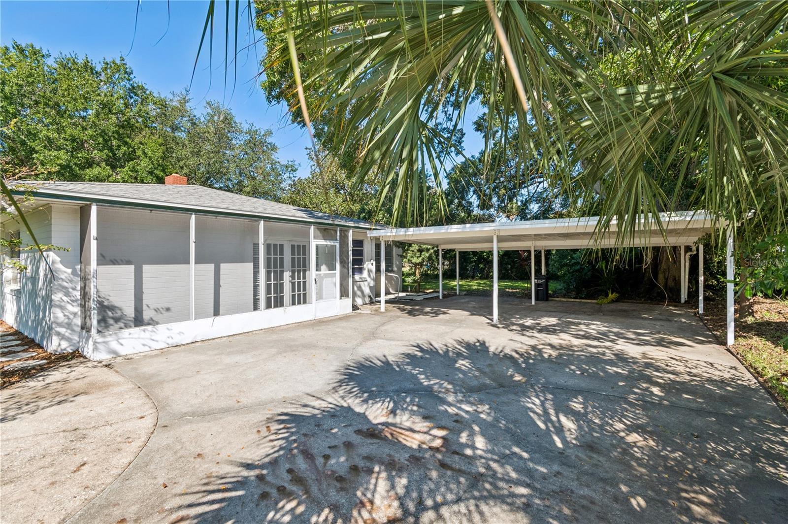 606 Briarcliffe Street, FL