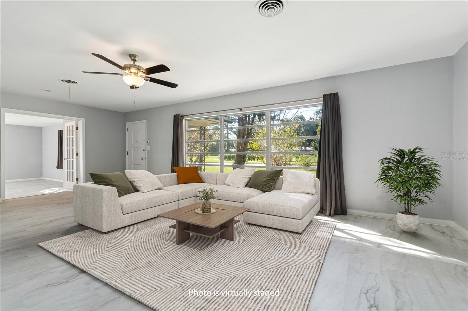 606 Briarcliffe Street, FL