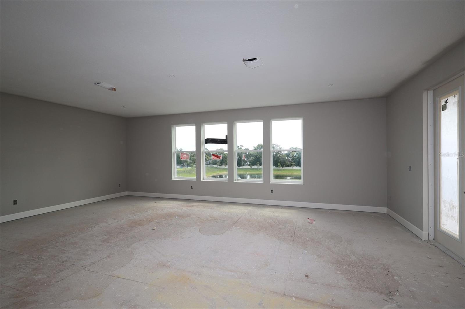 2747 Ravencliffe, FL