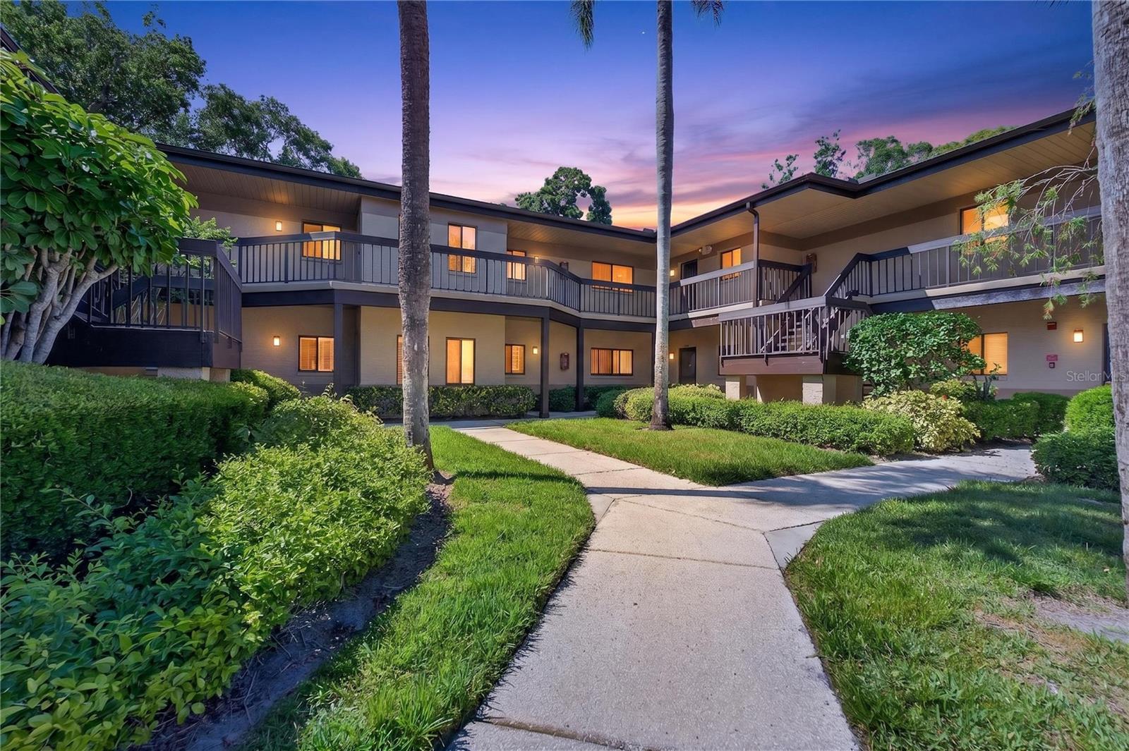 2691 Sabal Springs Circle, FL