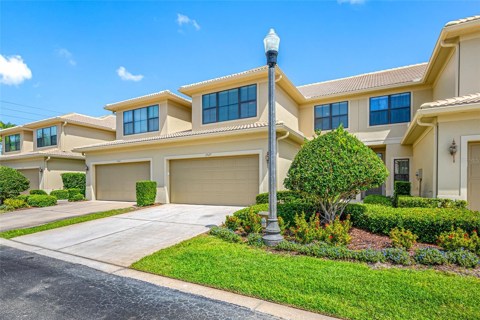 2527 Silverback Court, FL