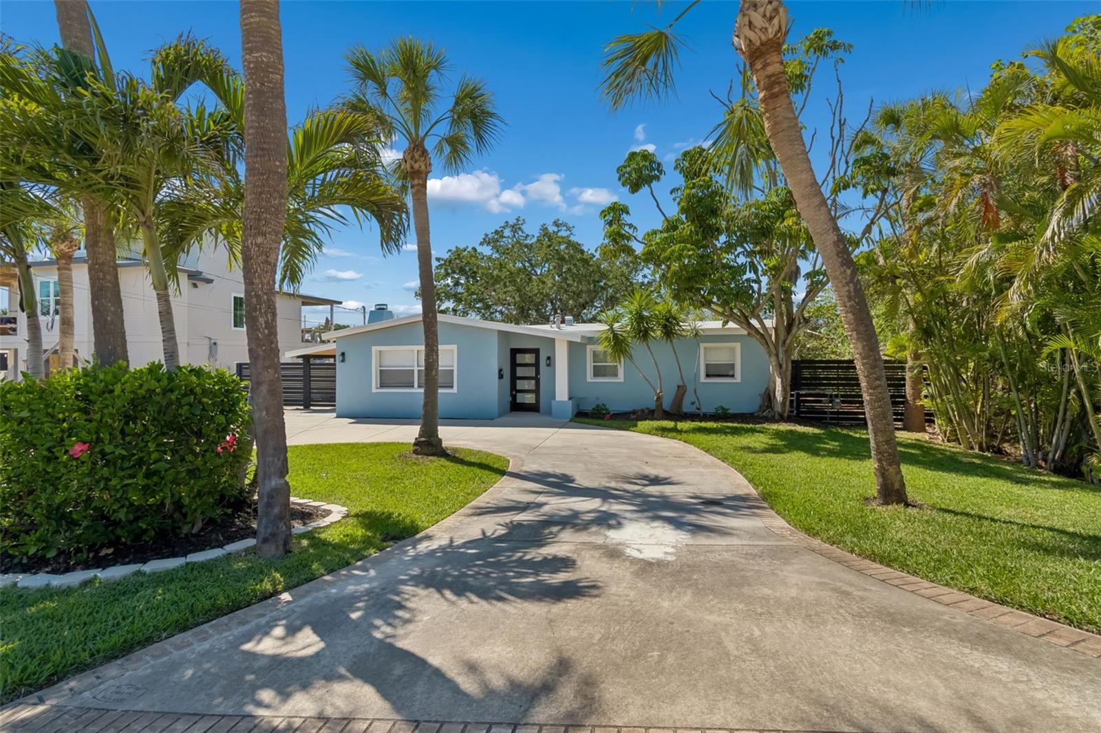 4790 Shore Acres Boulevard, FL