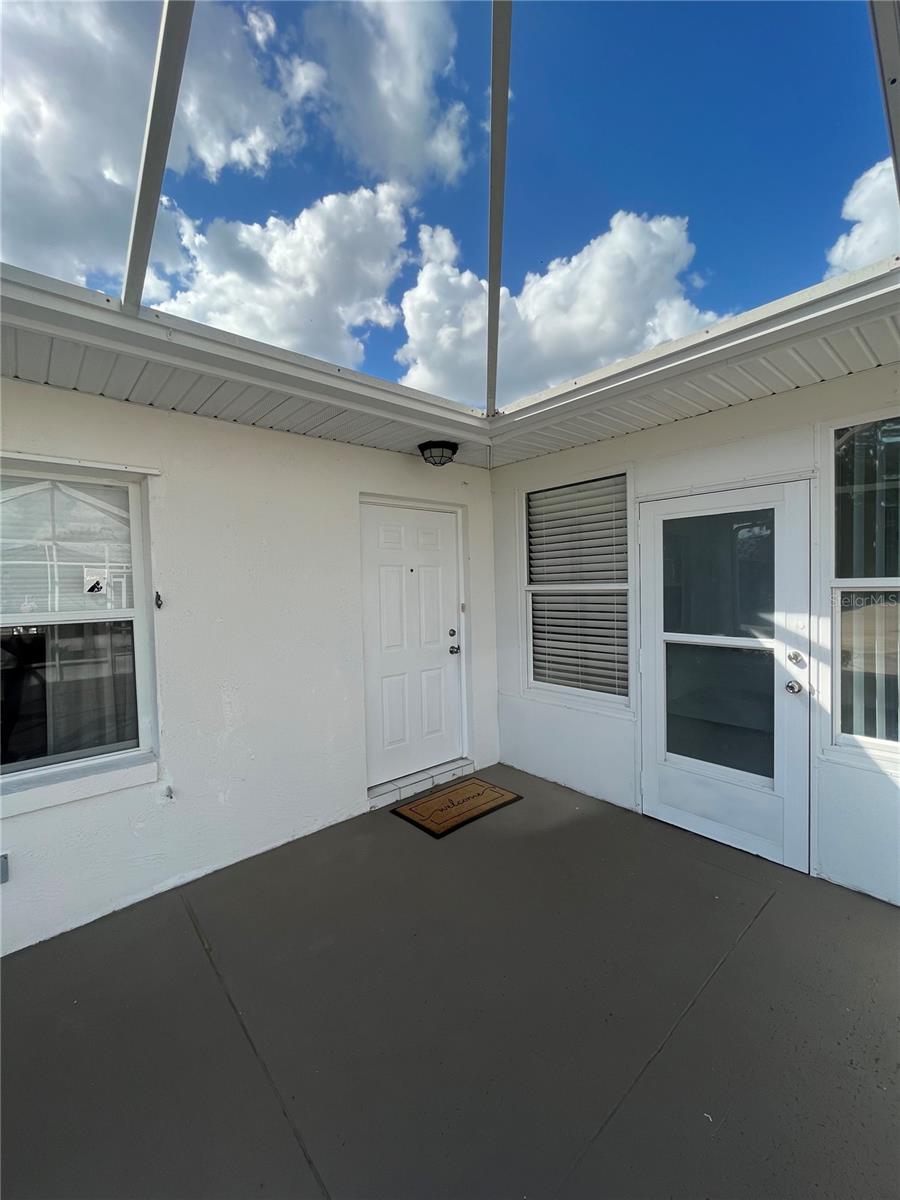 1111 Apple Ter, FL