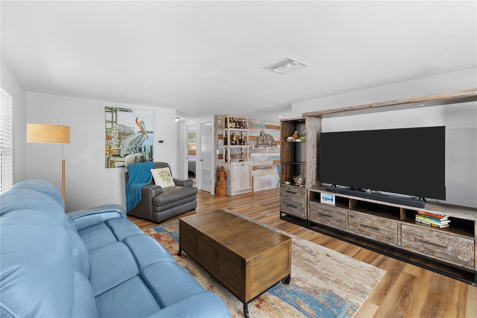 704 69th Avenue, FL