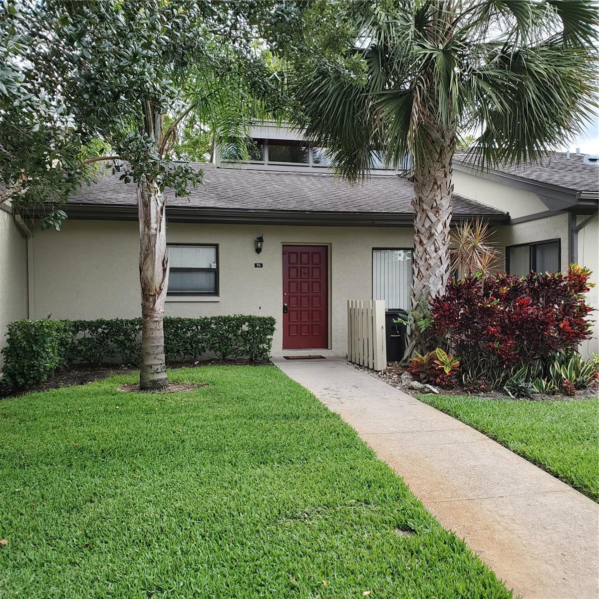70 Joanne Place, FL