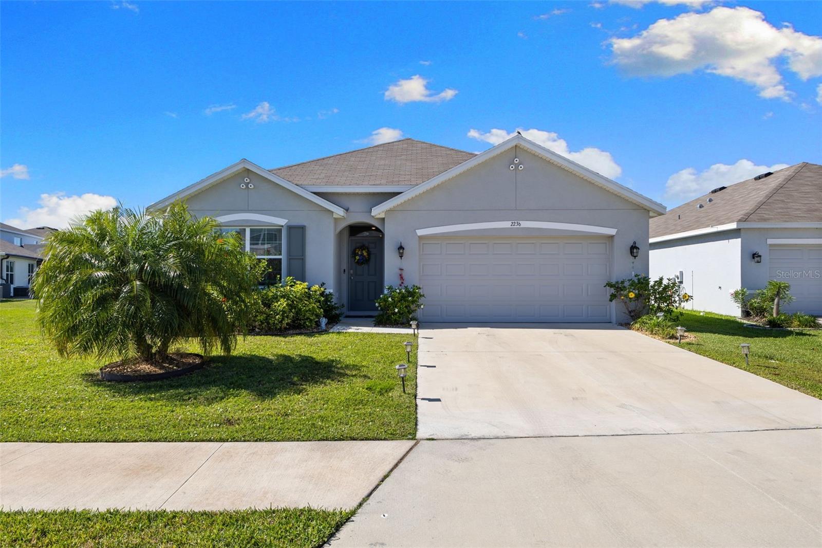 2236 Grand Flora Trail, FL