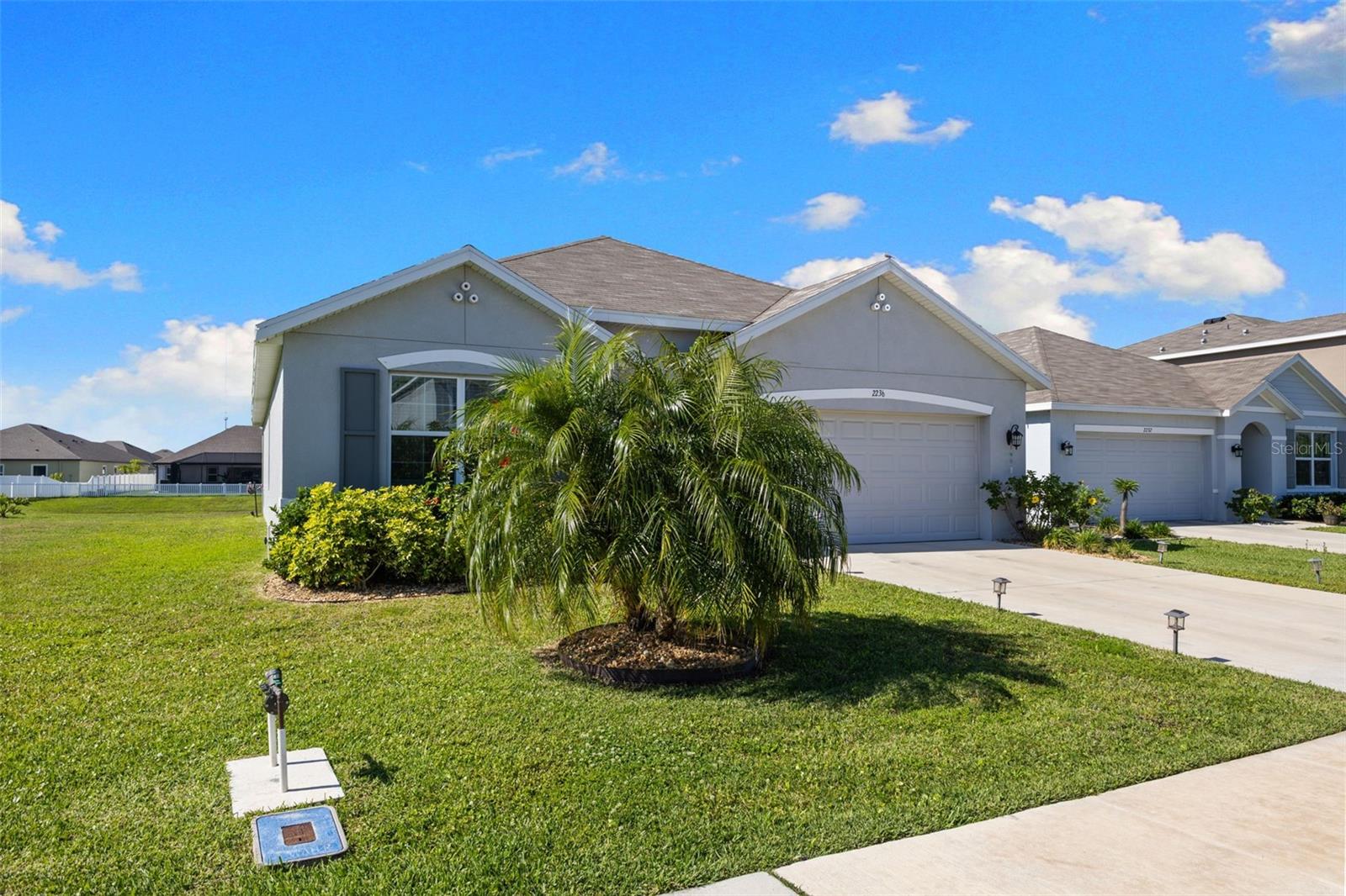 2236 Grand Flora Trail, FL