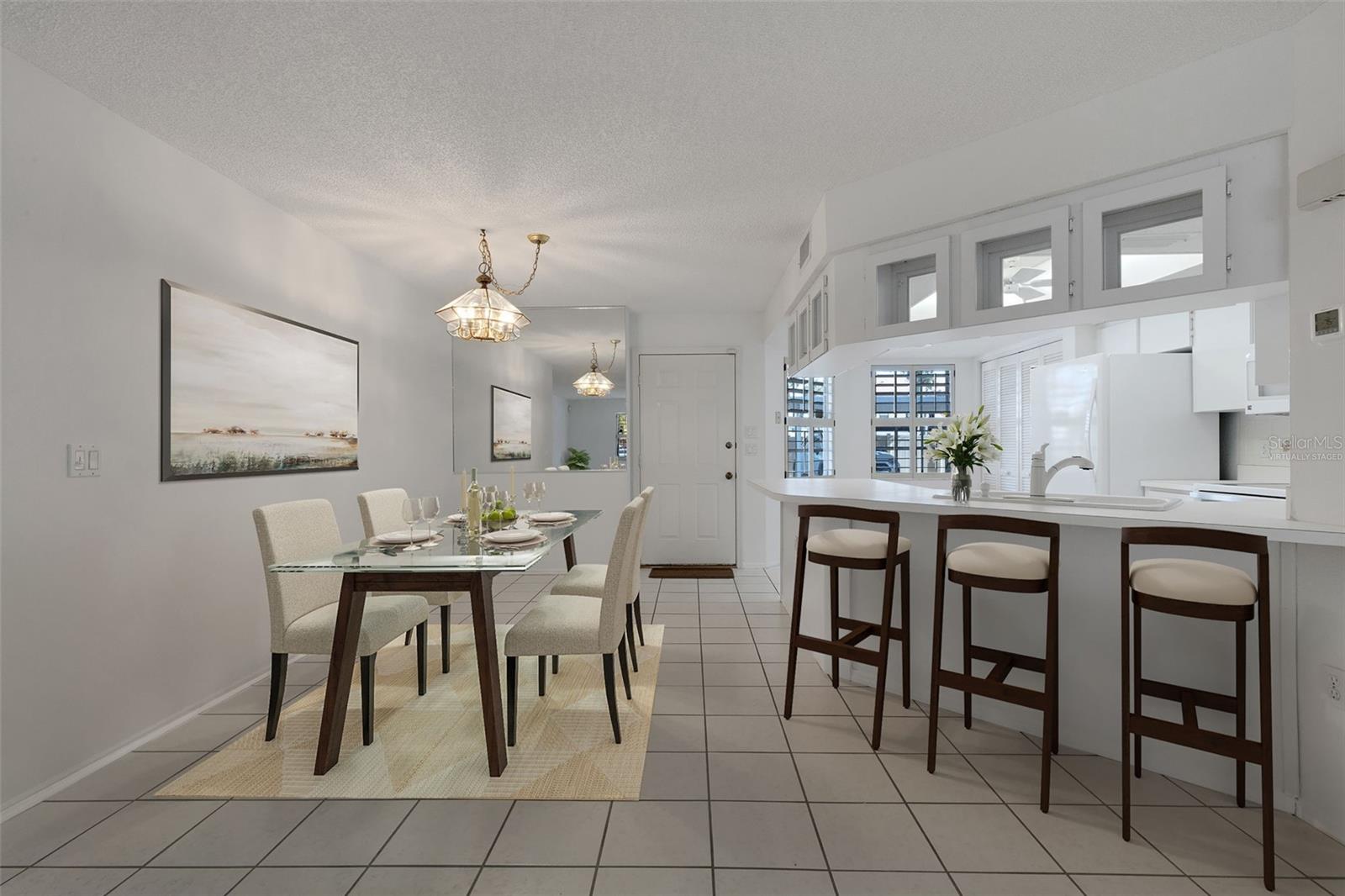 528 Venice Avenue, FL