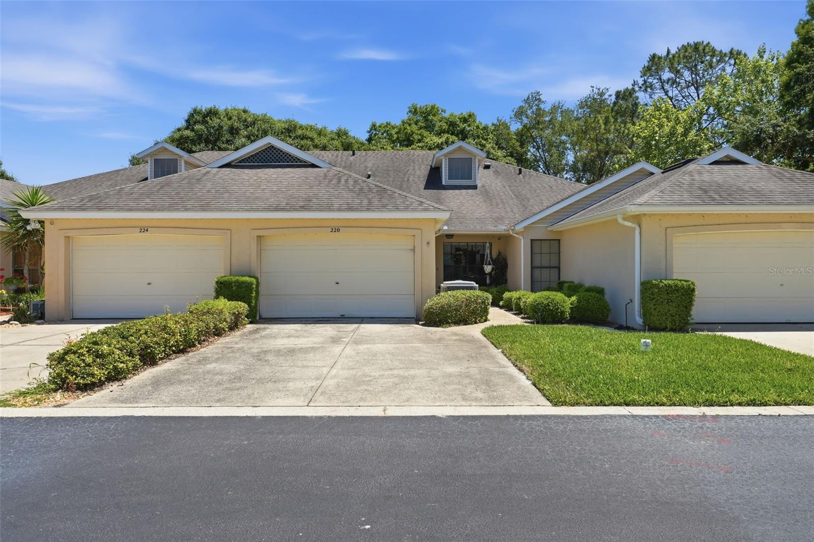 220 Juniper Way, FL
