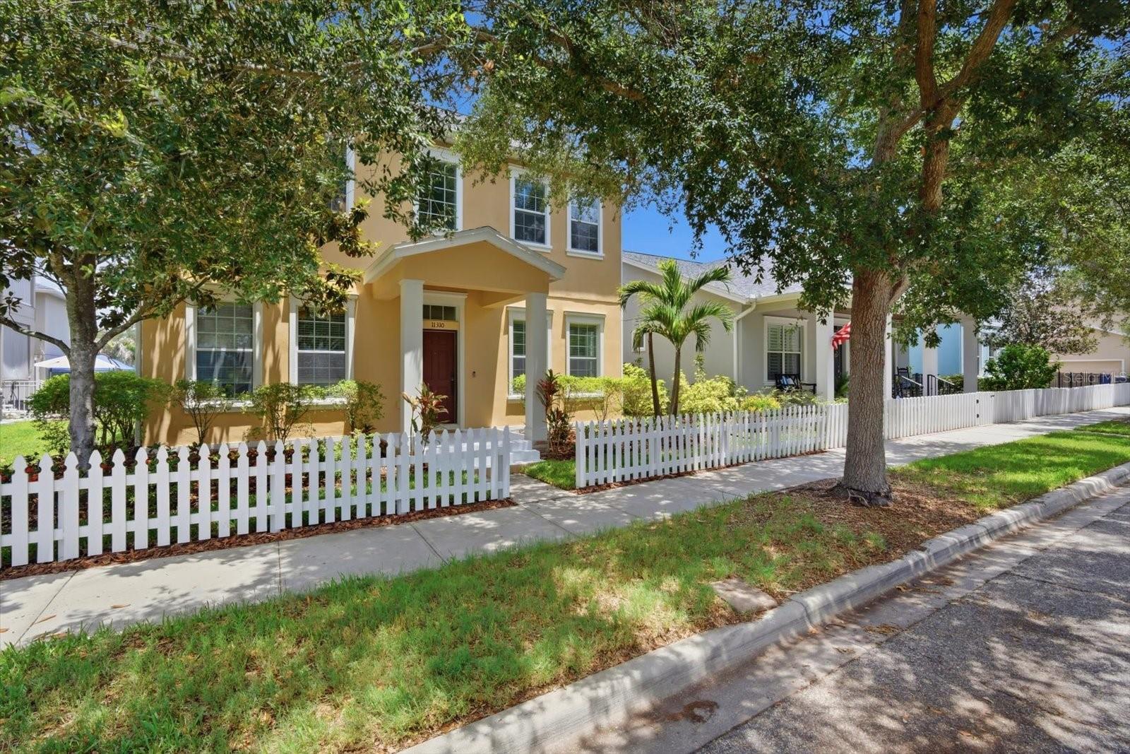 11310 Winthrop Lake Drive, FL