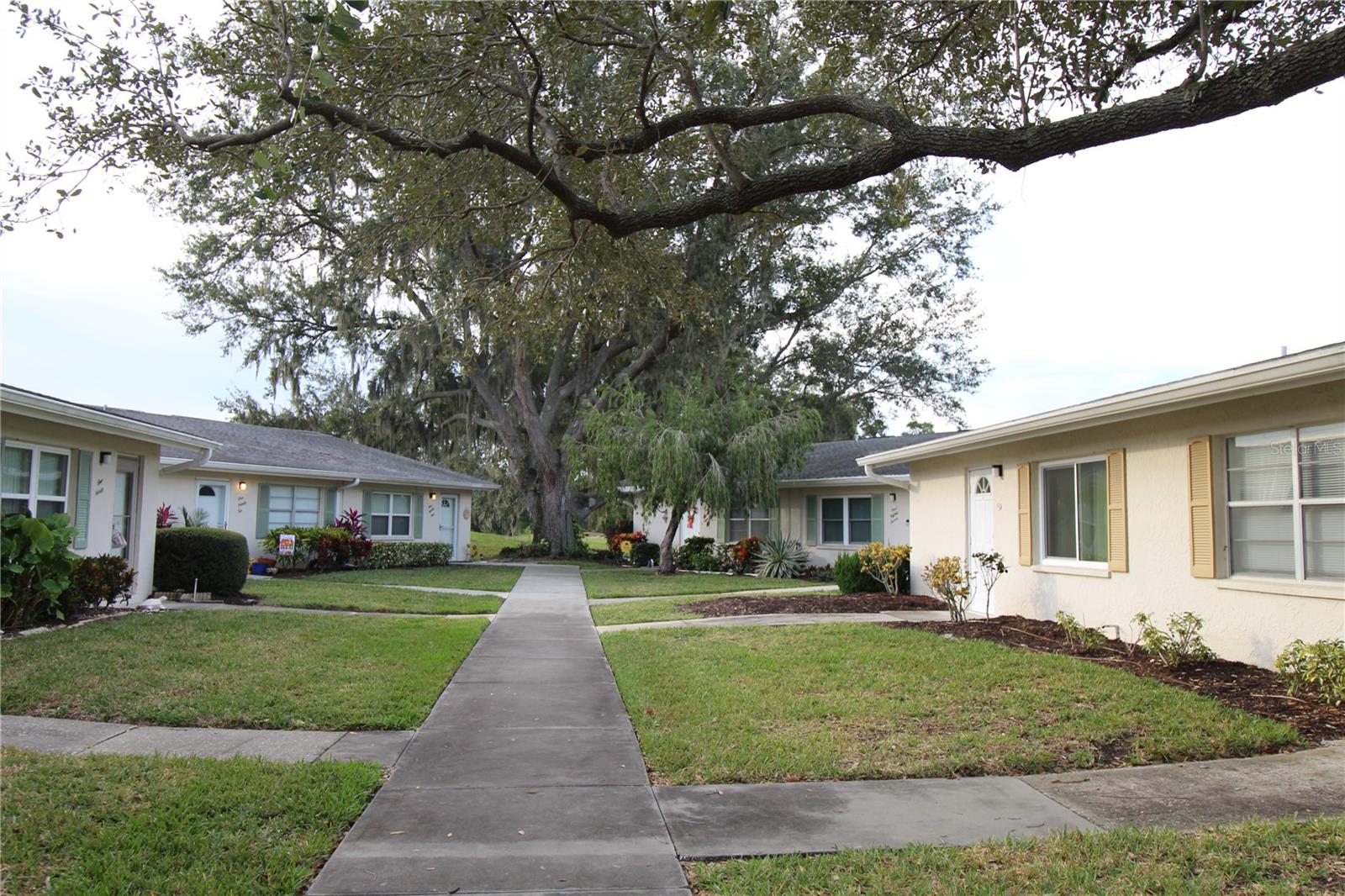 2202 Clubhouse Drive, FL