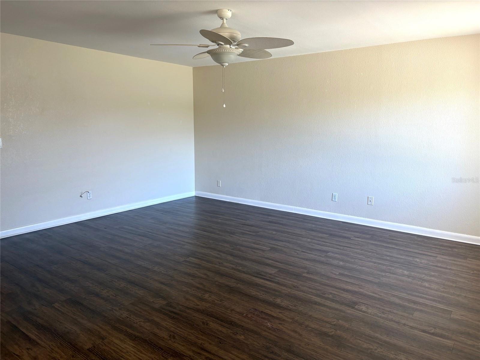 2202 Clubhouse Drive, FL