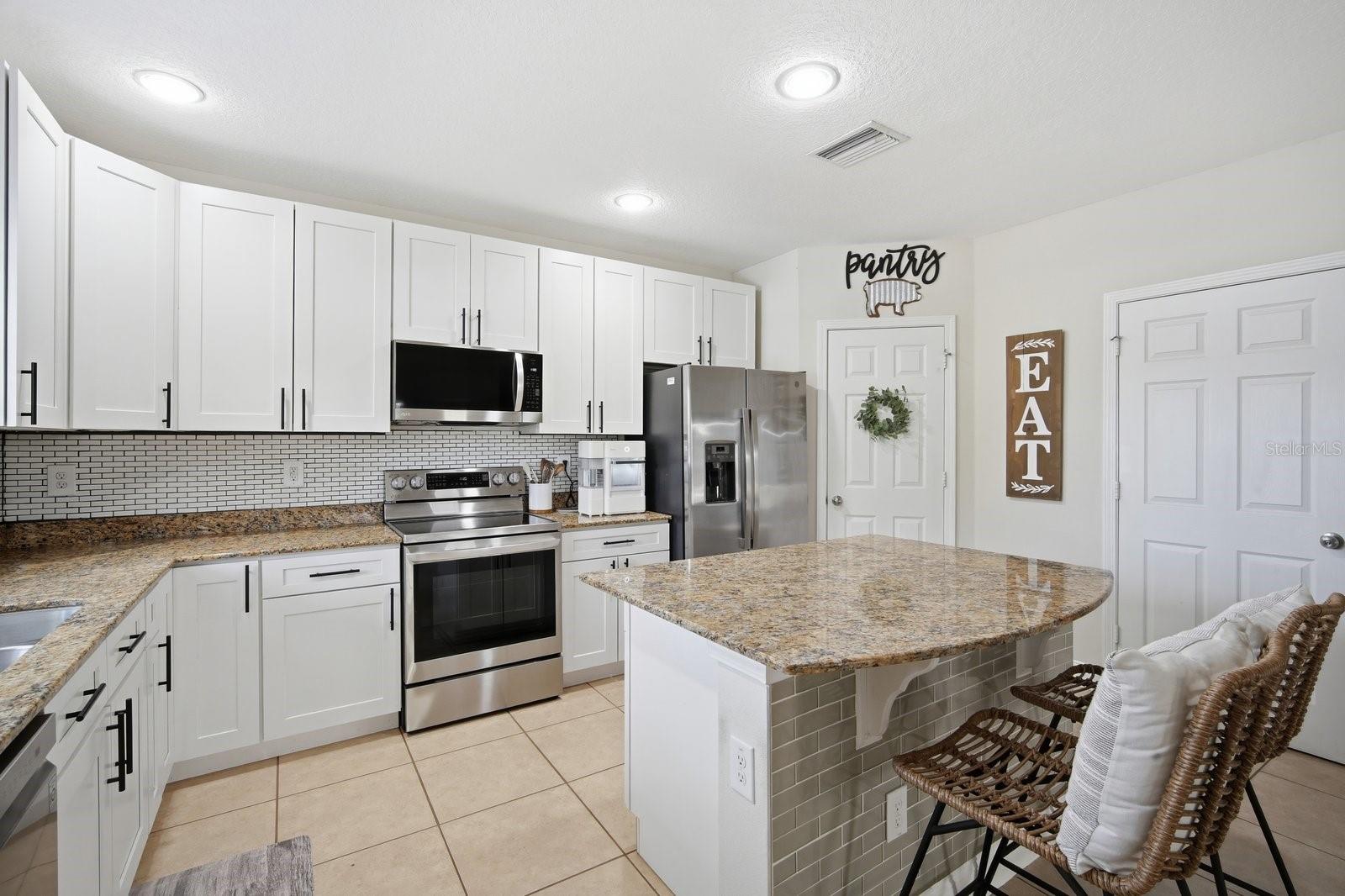 4711 Chatterton Way, FL