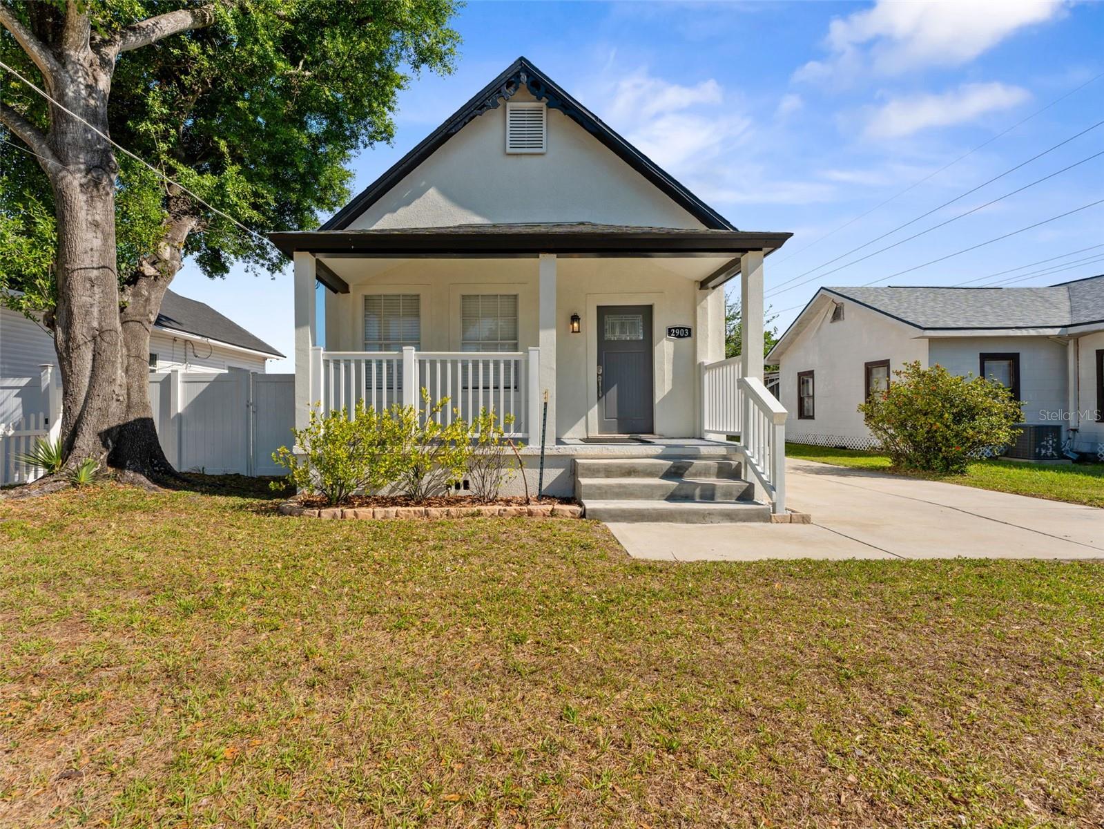 2903 W Ivy St, FL