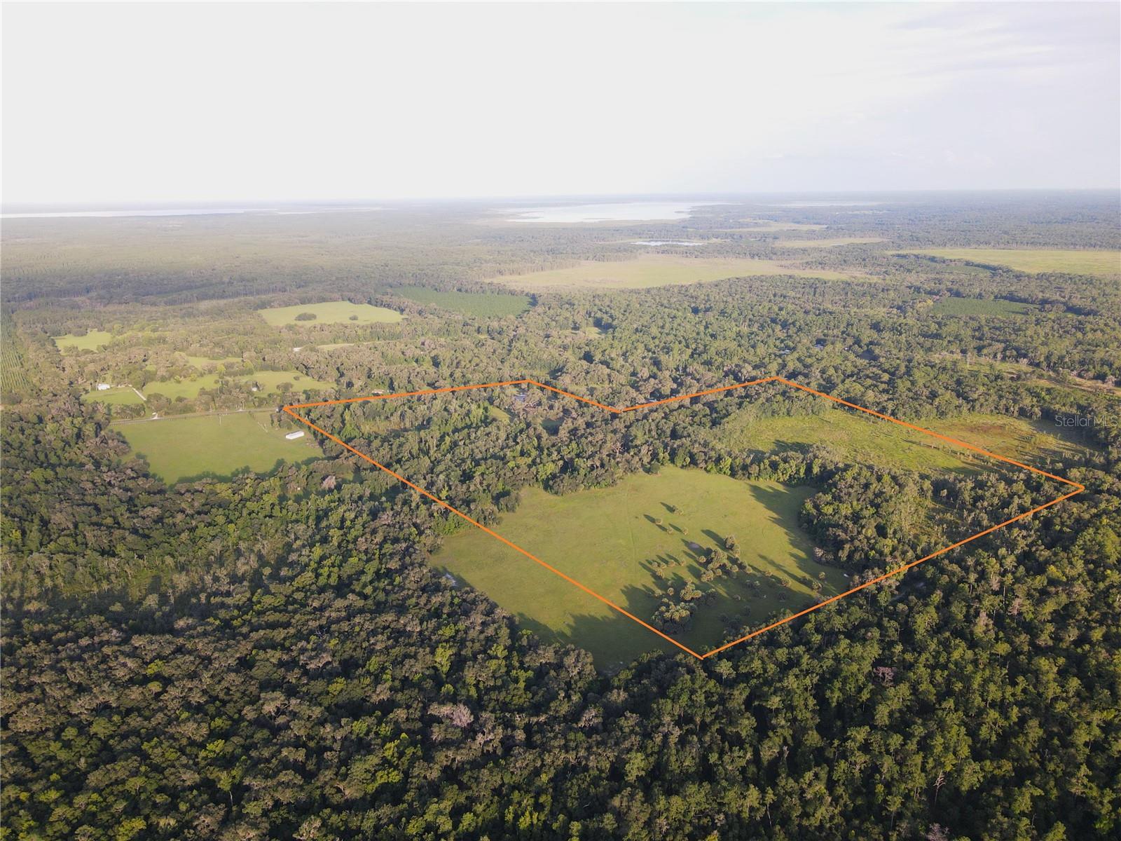 11816 Se County Road 234, FL