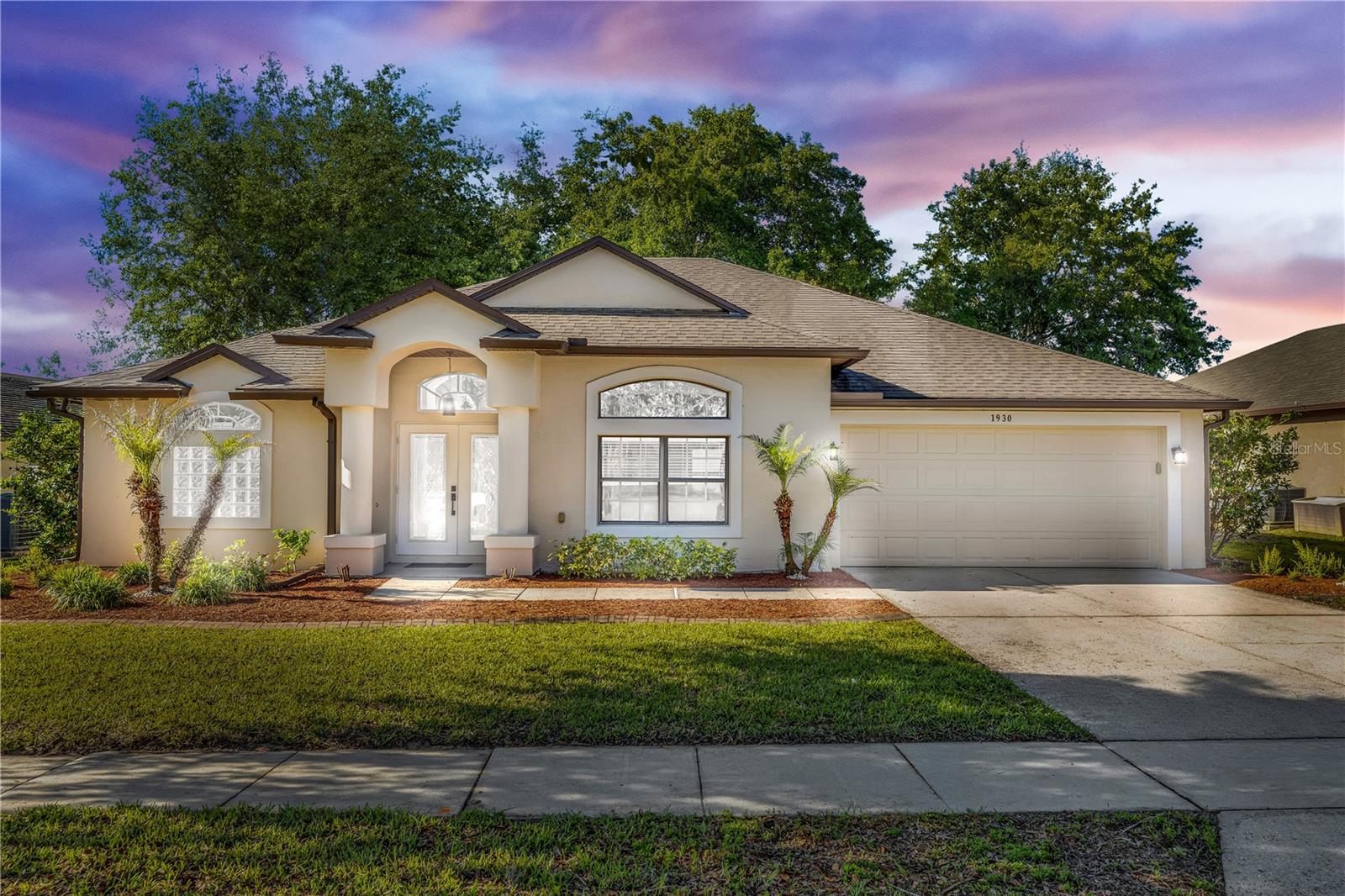 1930 Golf Oak Dr, FL