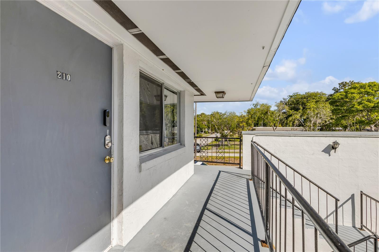 303 Ridge Boulevard, FL