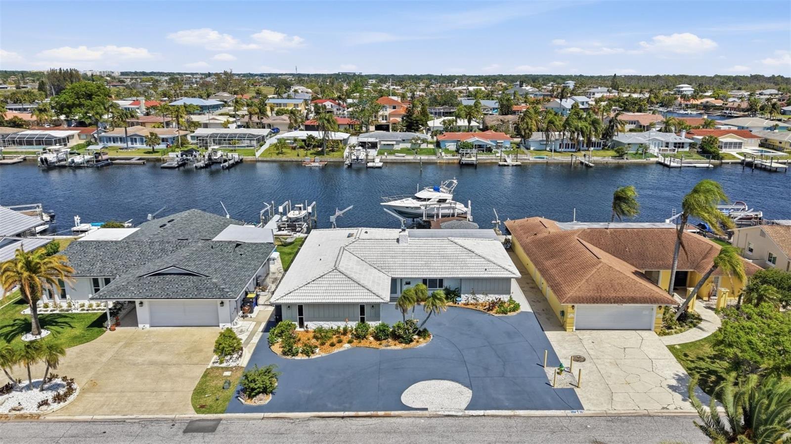 5040 Galleon Court, FL