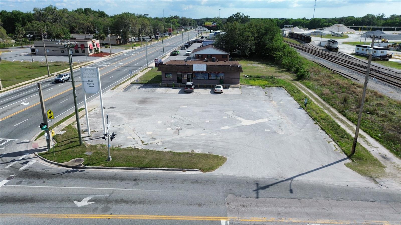 405 Main Street, FL