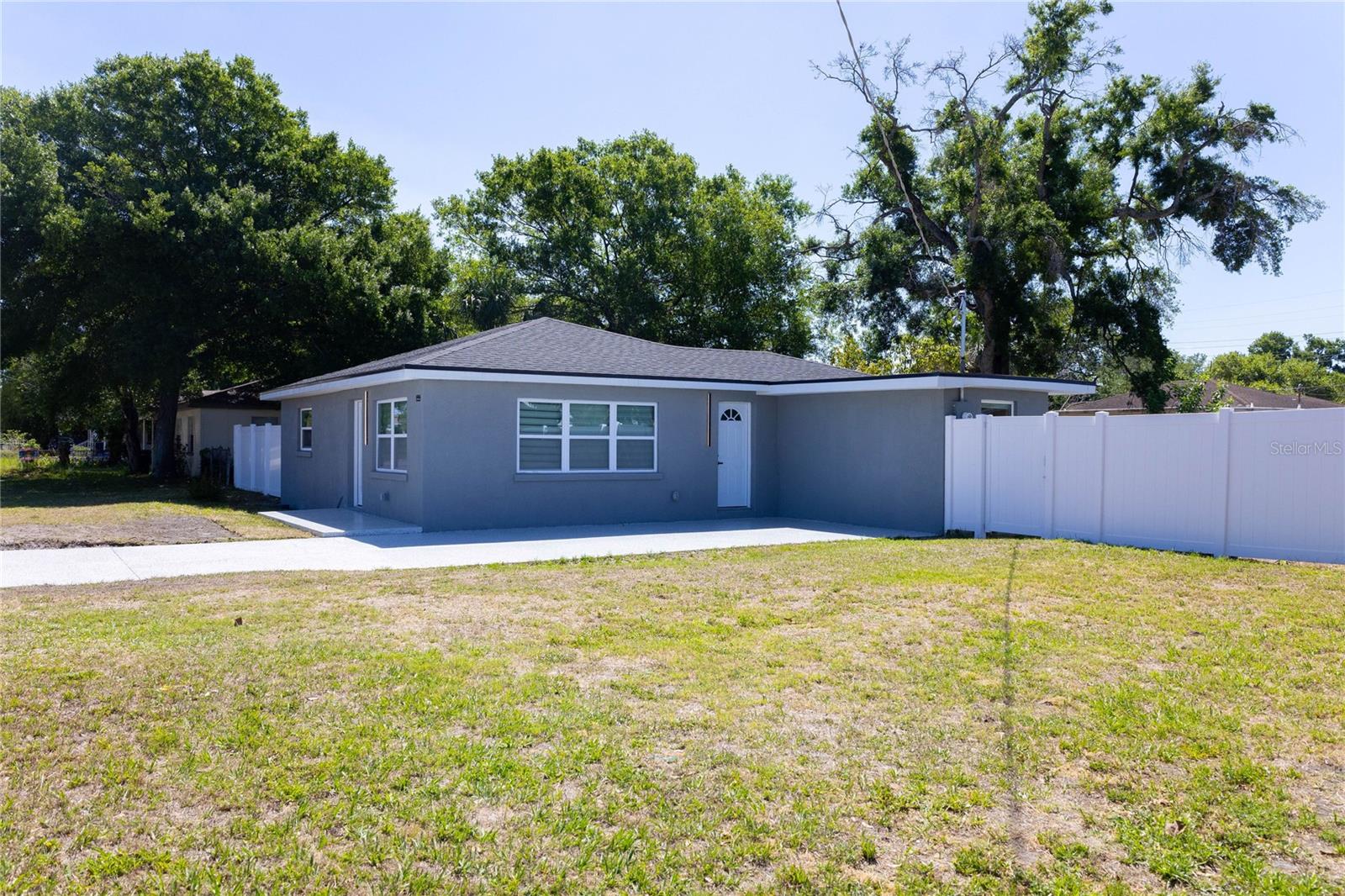 2710 Cypress Street, FL