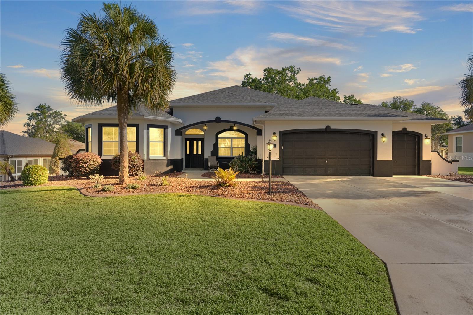 8715 176th Lowndes Place, FL