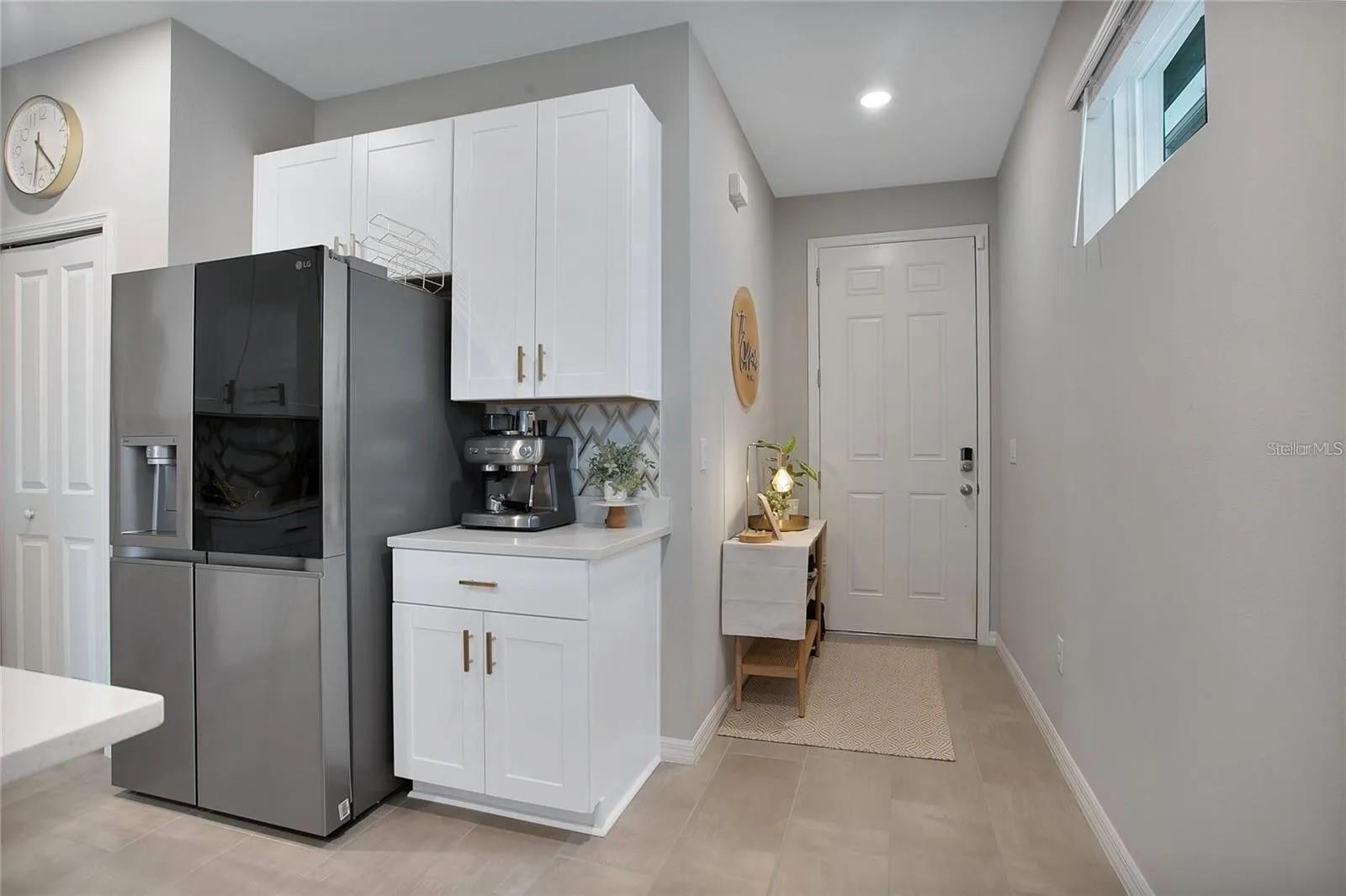 5511 Bungalow Grove Court, FL
