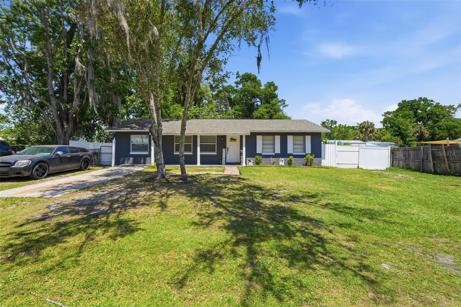 8509 W Kipling Ln, FL