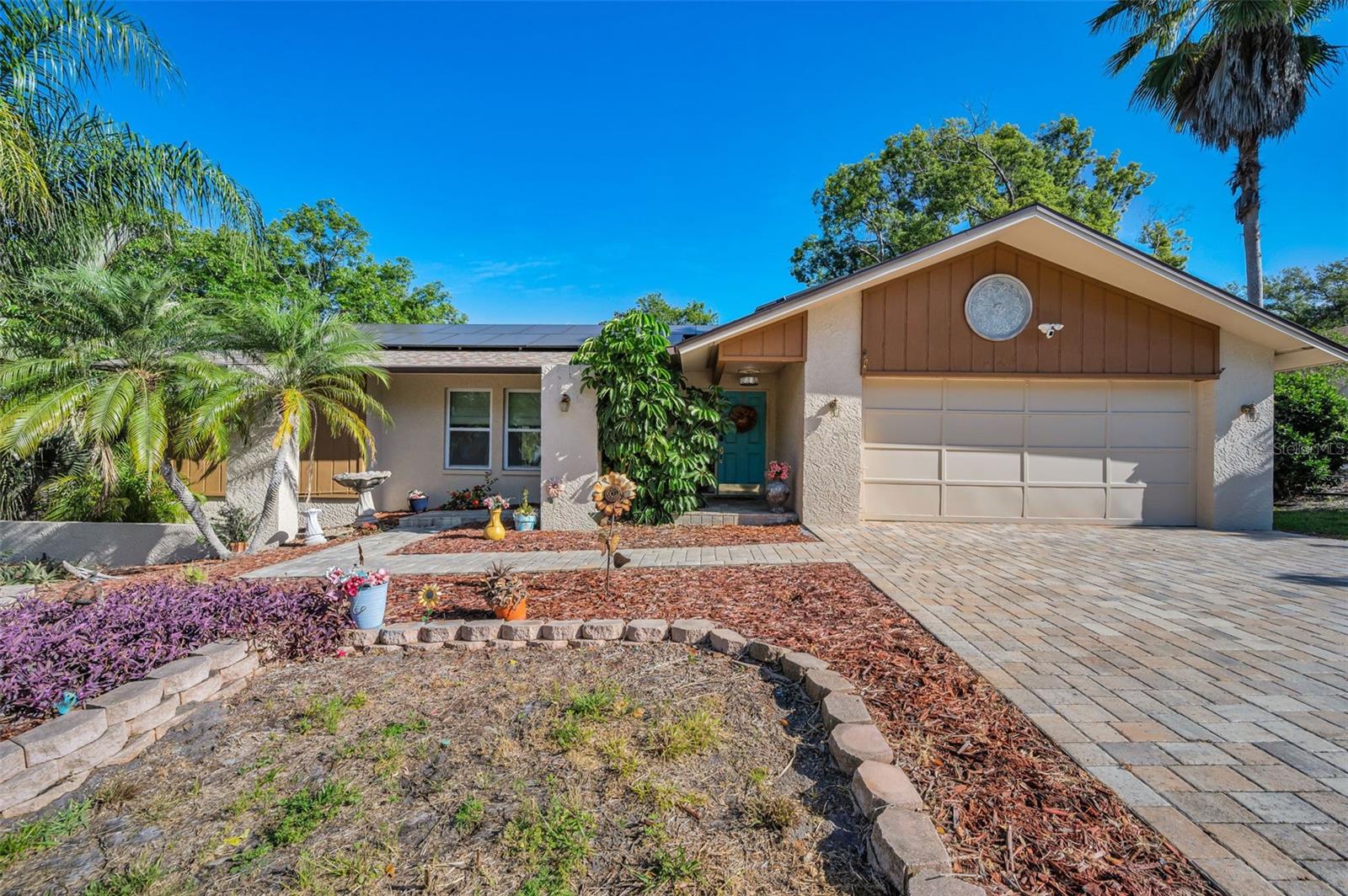 760 Village Way, FL