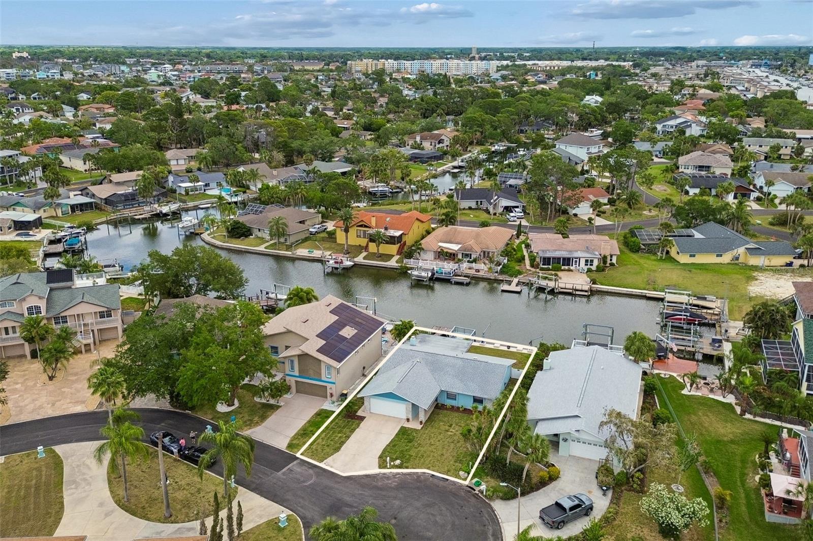 5440 Leahy Ln, FL