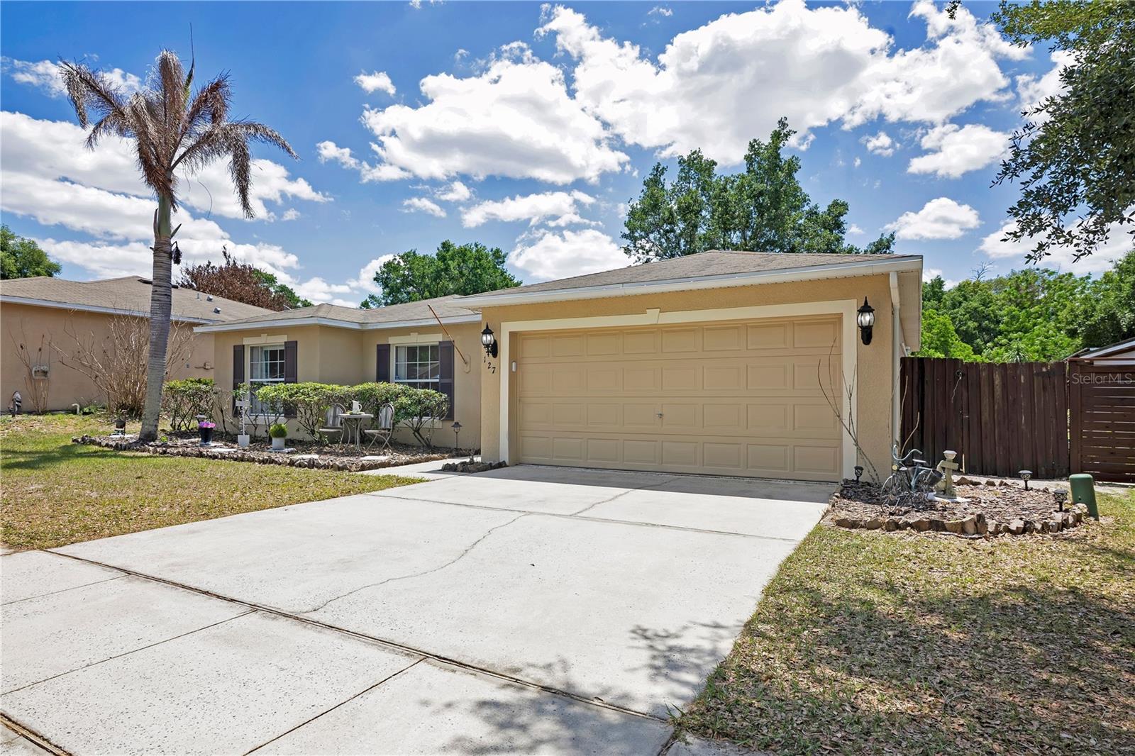 127 Laurel Ridge Avenue, FL