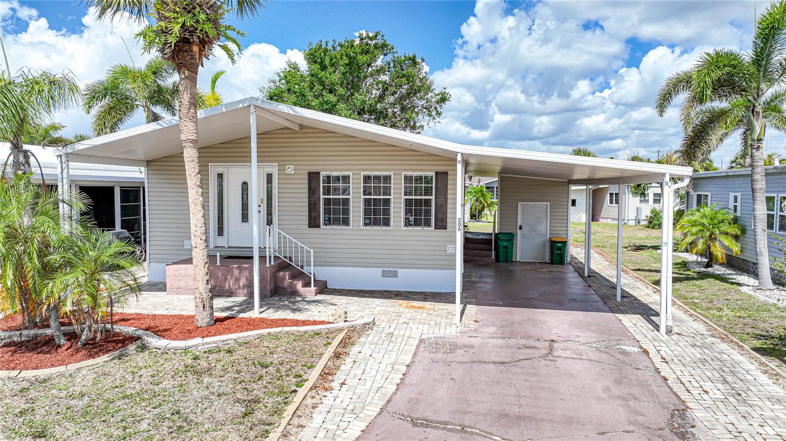 2100 Kings Hwy #206, FL