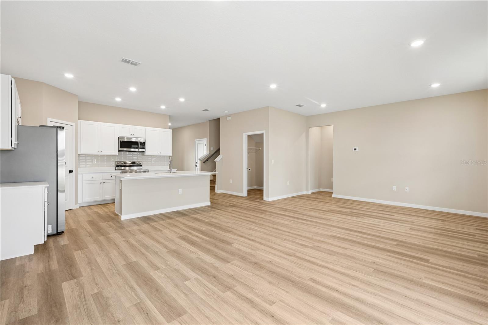 4465 37th Street Road, FL