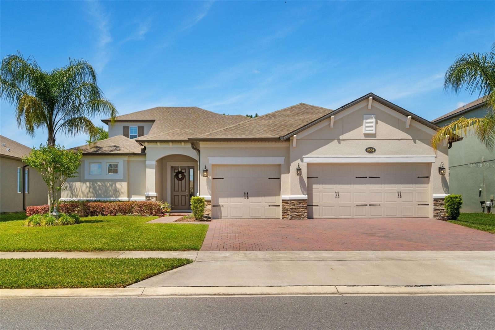 2534 Cedar Shake Court, FL