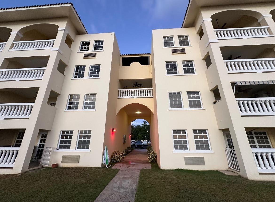 Condominio Sol & Playa 113, PR