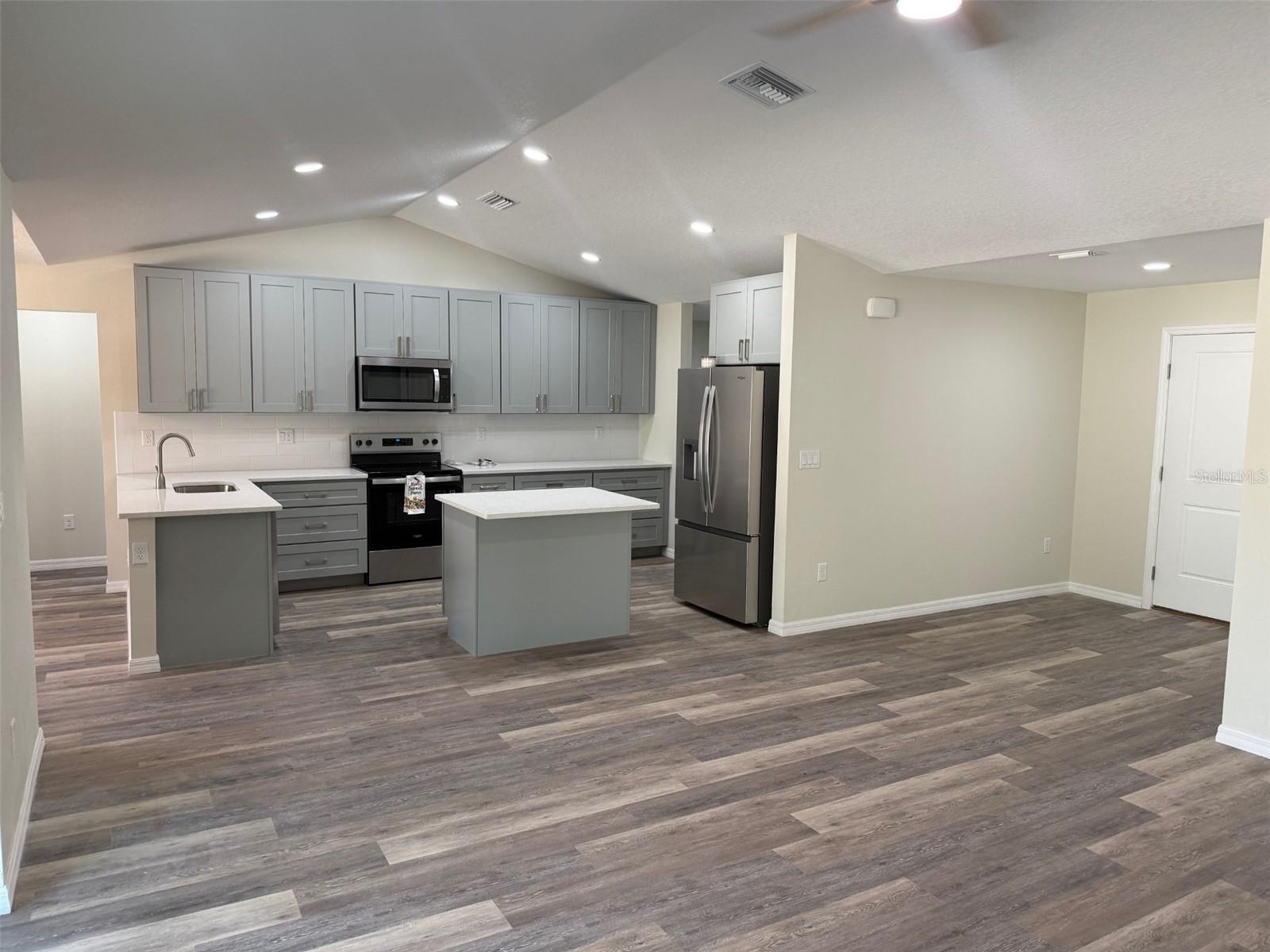 13465 Canyon Swallow Road, FL