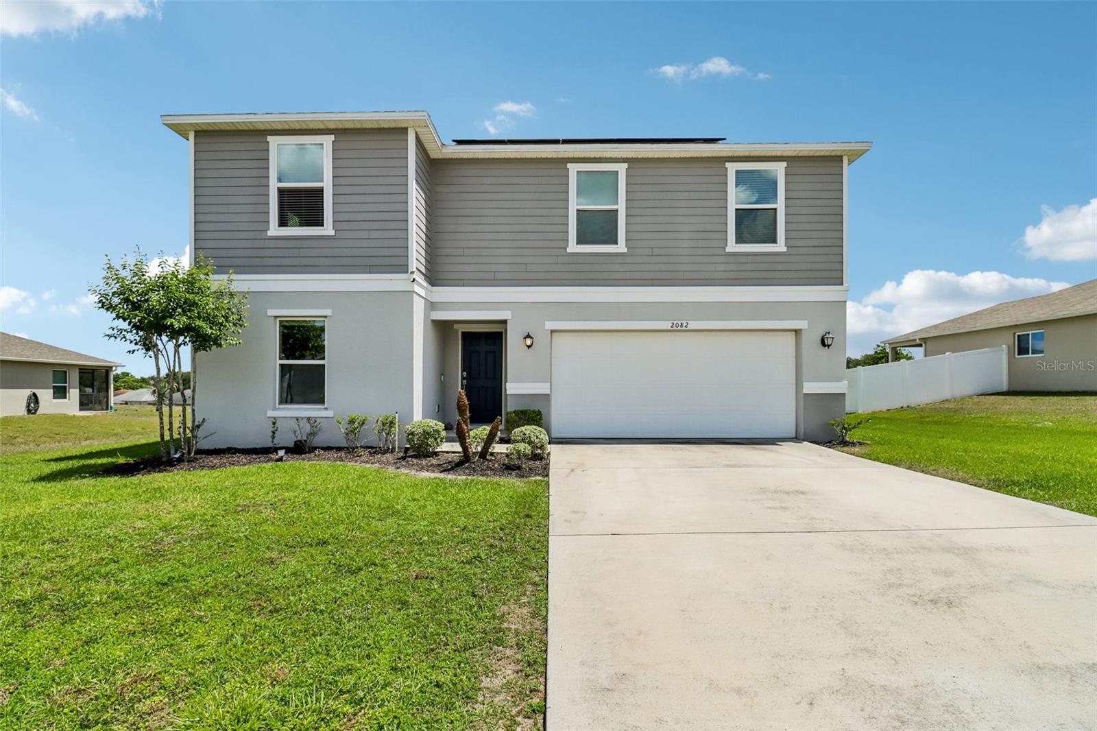 2082 Ficus Street, FL
