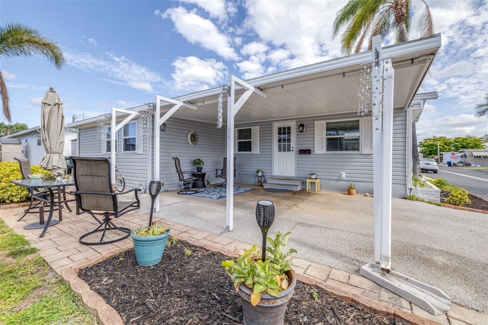 2712 17th Street Lane, FL