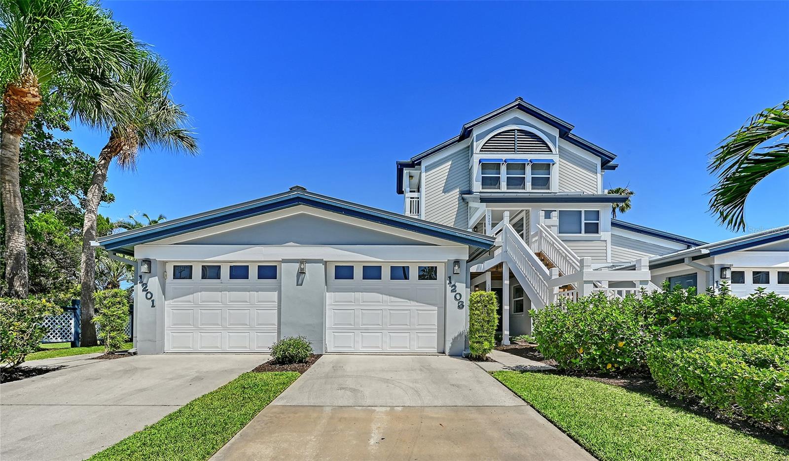 1203 Siesta Bayside Drive, FL