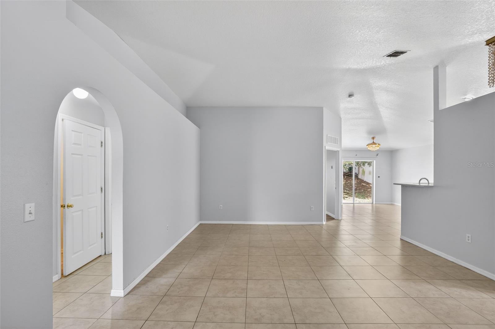 432 Barlyn Avenue, FL