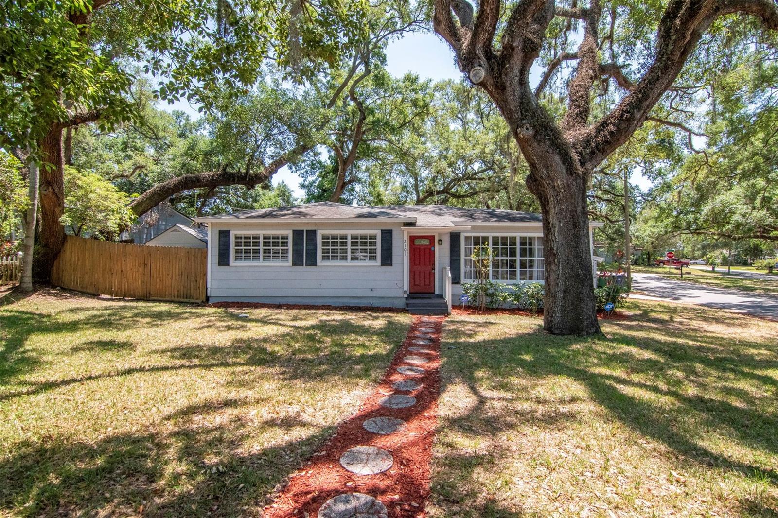 2101 Howell Street, FL