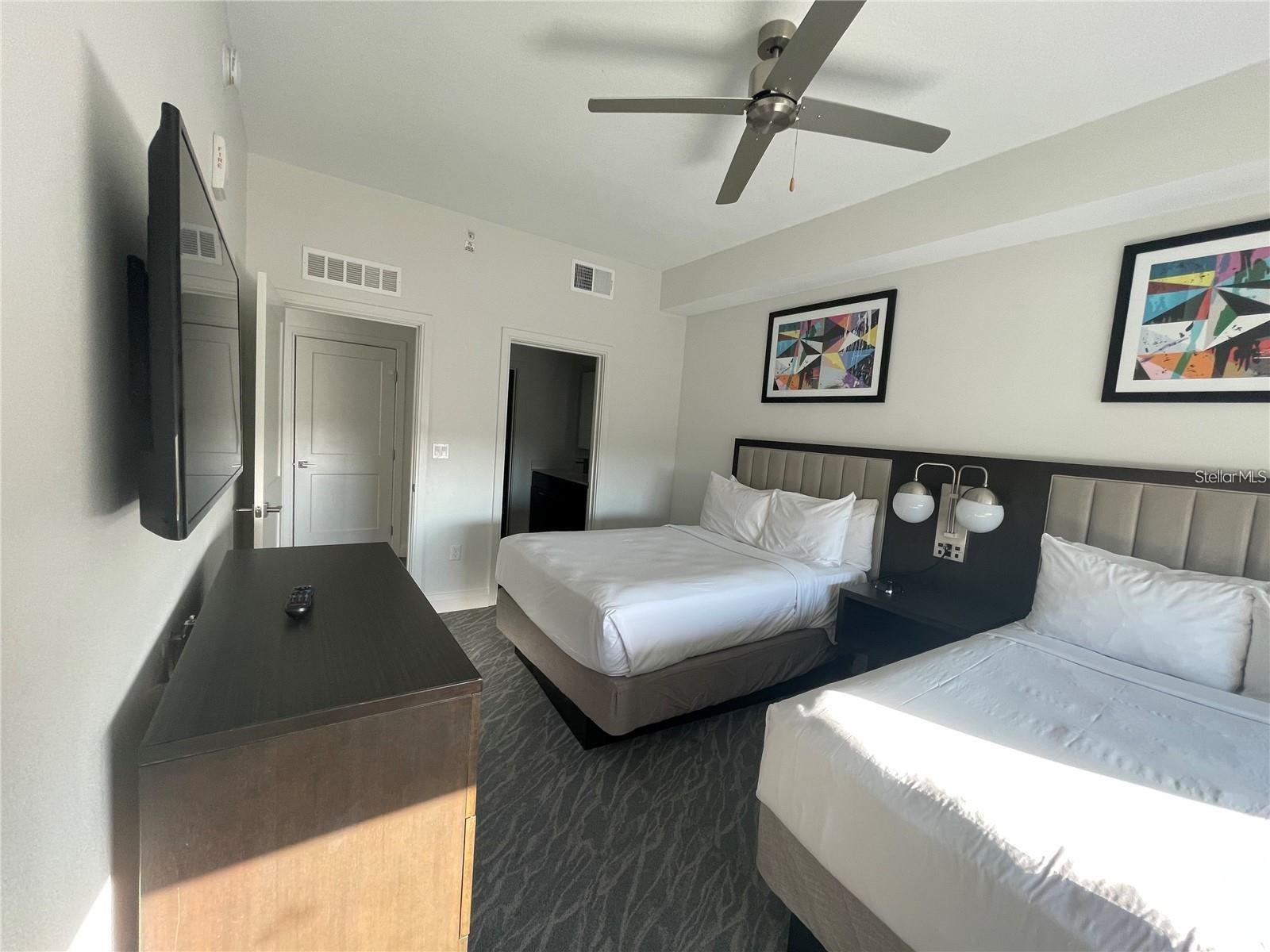 14501 Grove Resort Avenue, FL