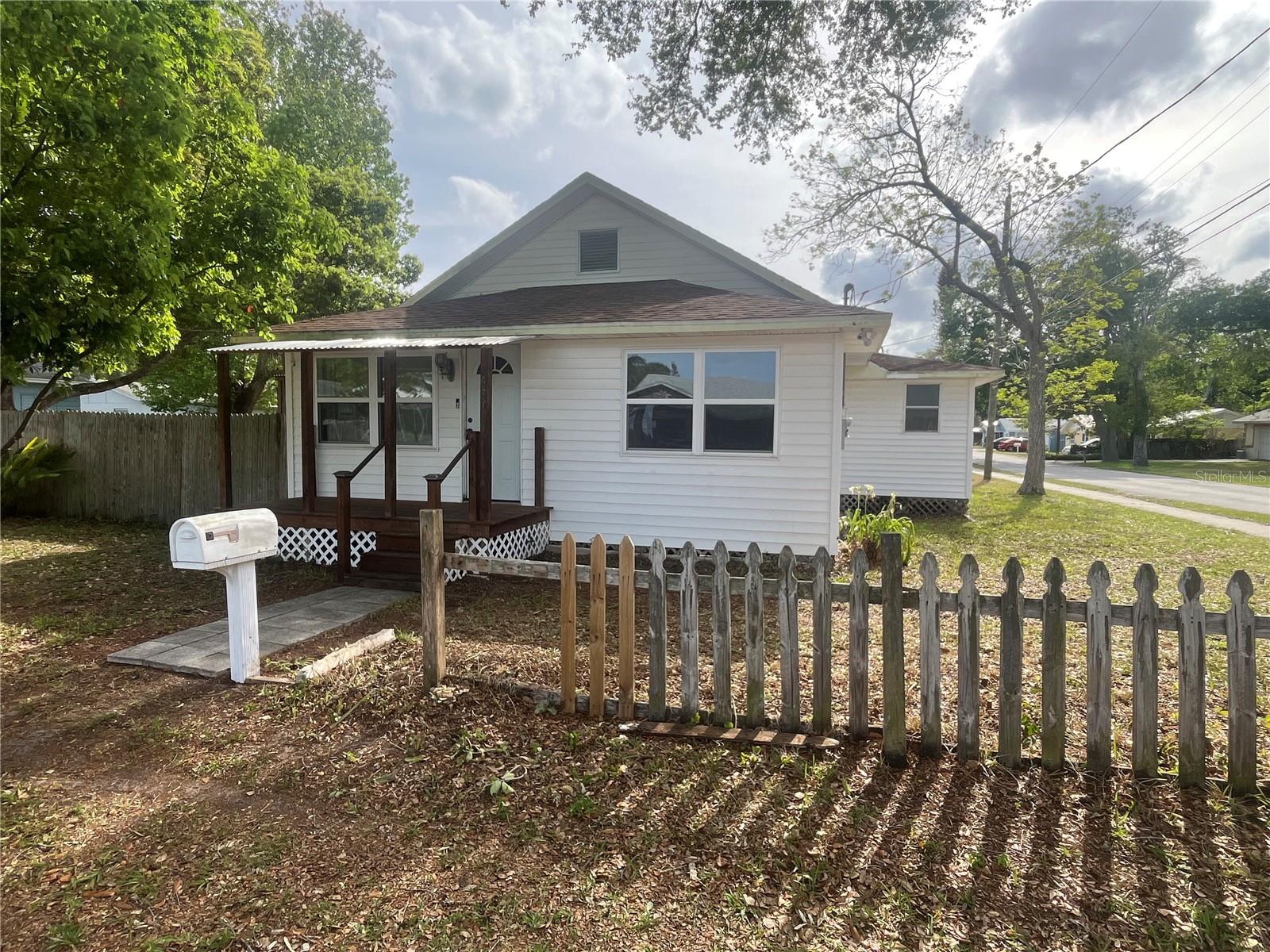 356 Clifton Ave, FL