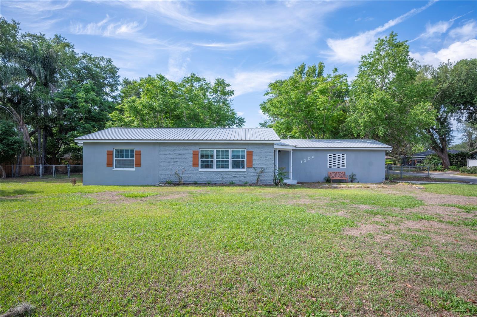 1205 Georgia Street, FL
