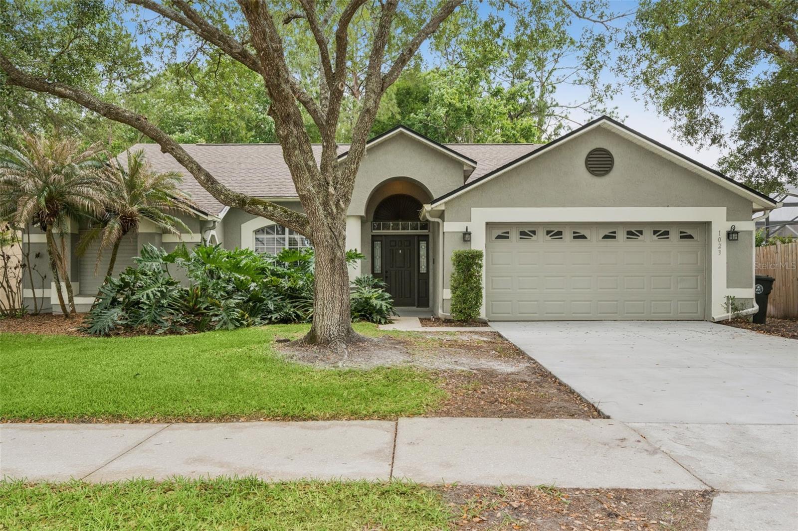 1023 Riviera Boulevard, FL