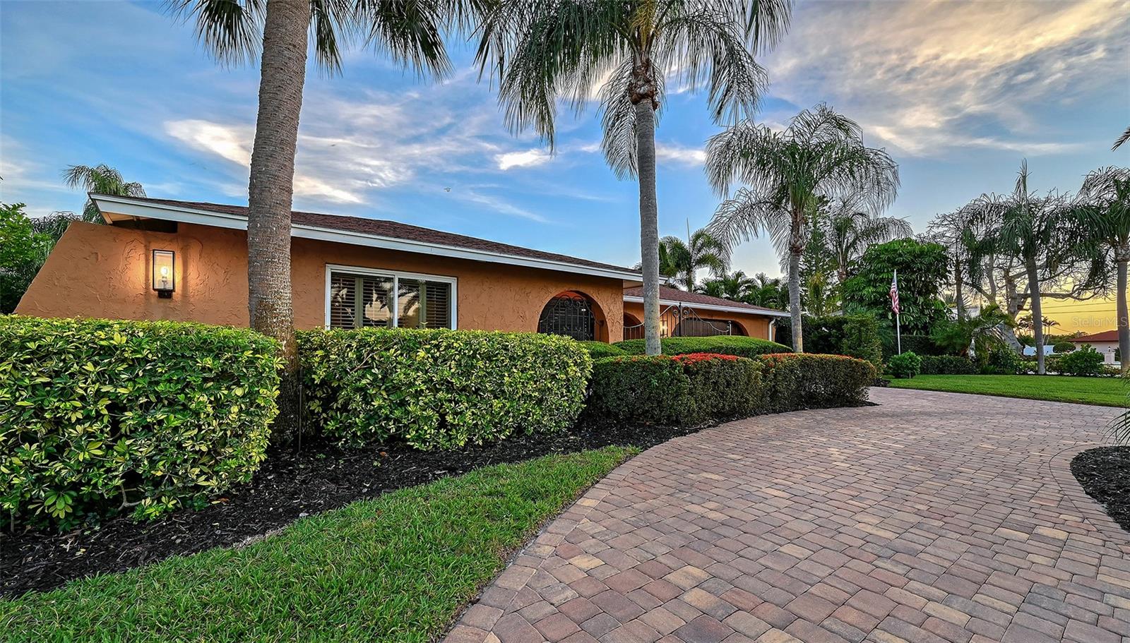7137 Westmoreland Drive, FL