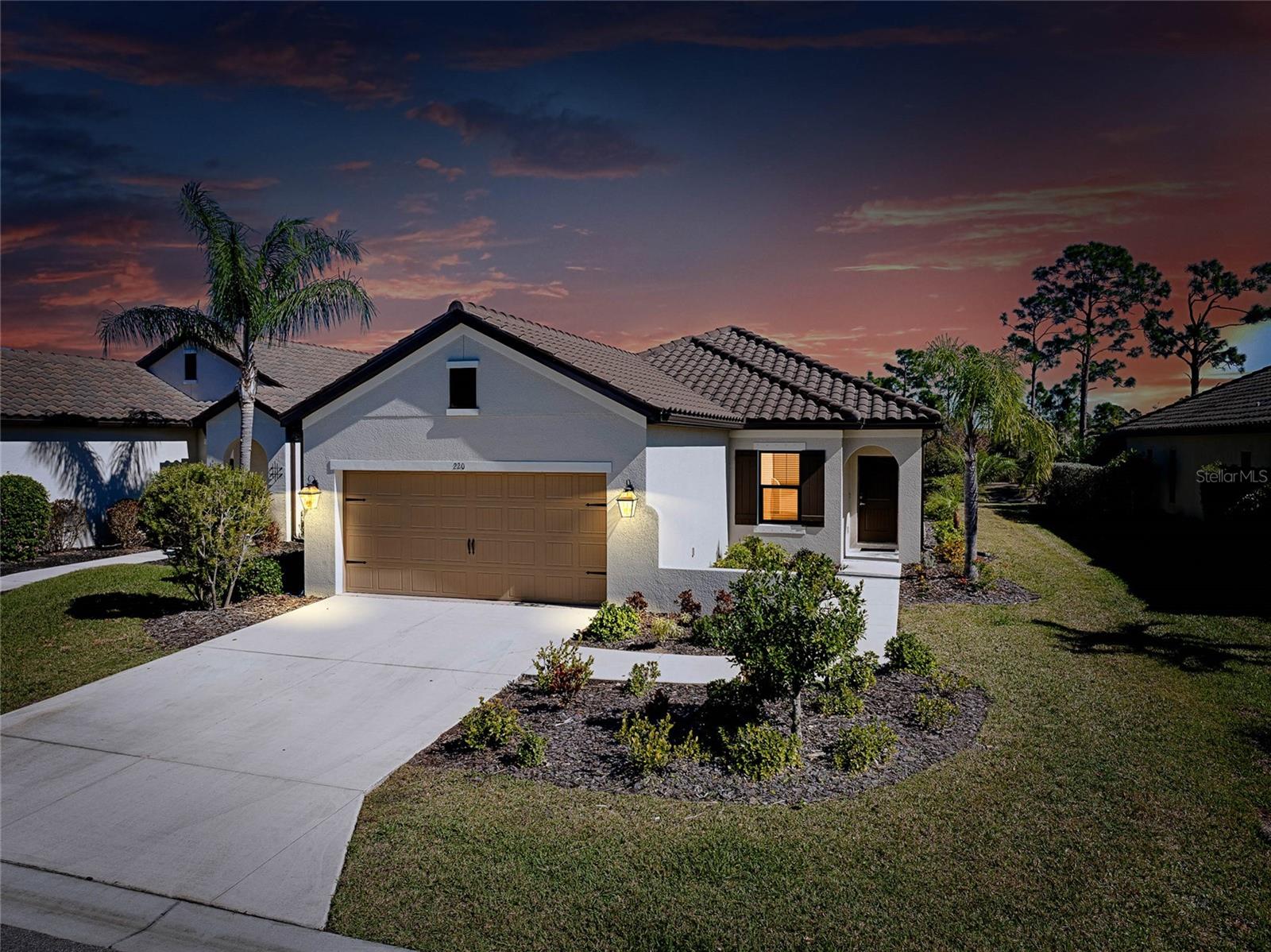 220 Brienza Loop, FL
