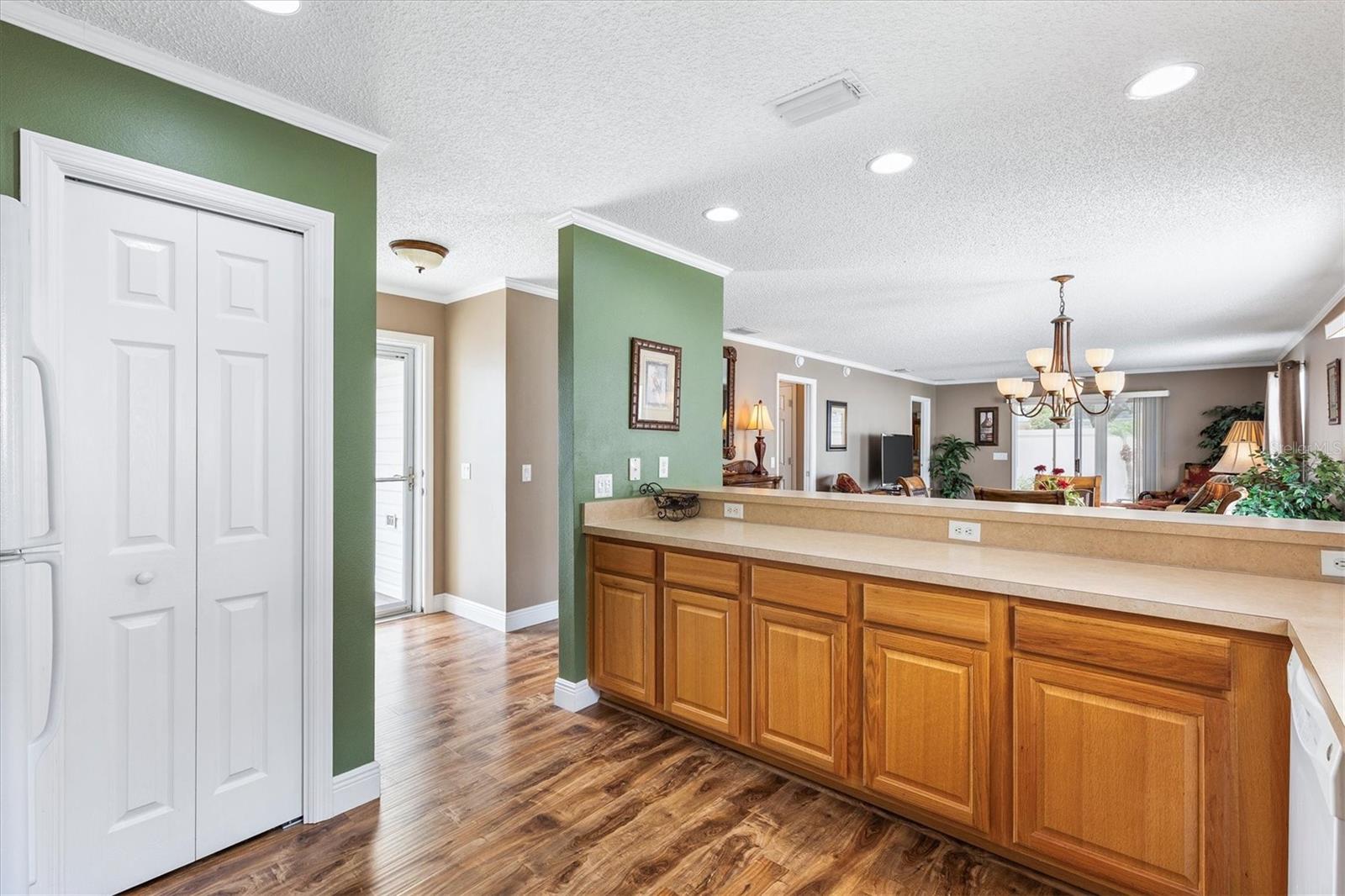 979 Smyrna Street, FL