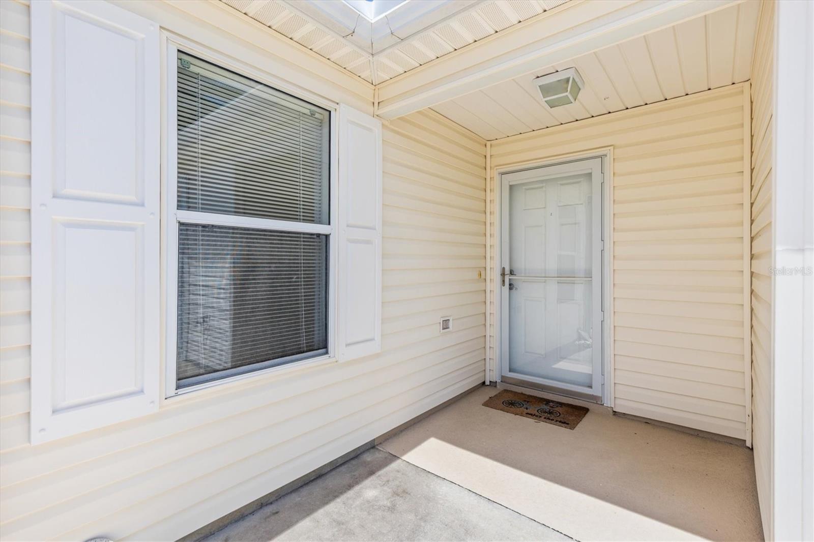 979 Smyrna Street, FL