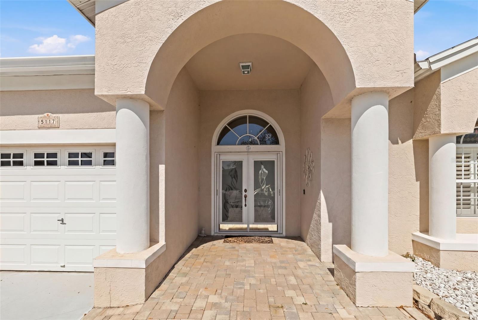 5117 Spectacular Bid Drive, FL